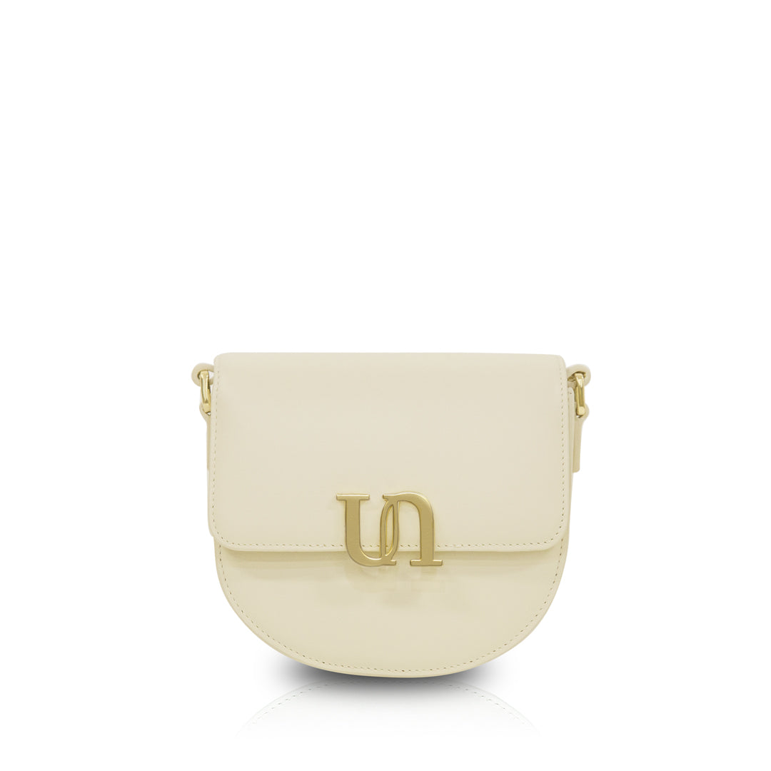 WORTH IT OR NO? MINI DIOR OBLIQUE SADDLE BAG REVIEW + WHAT FITS IN IT 