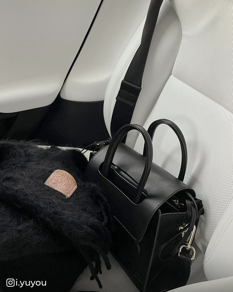 Unitude Leather En Route Handbag